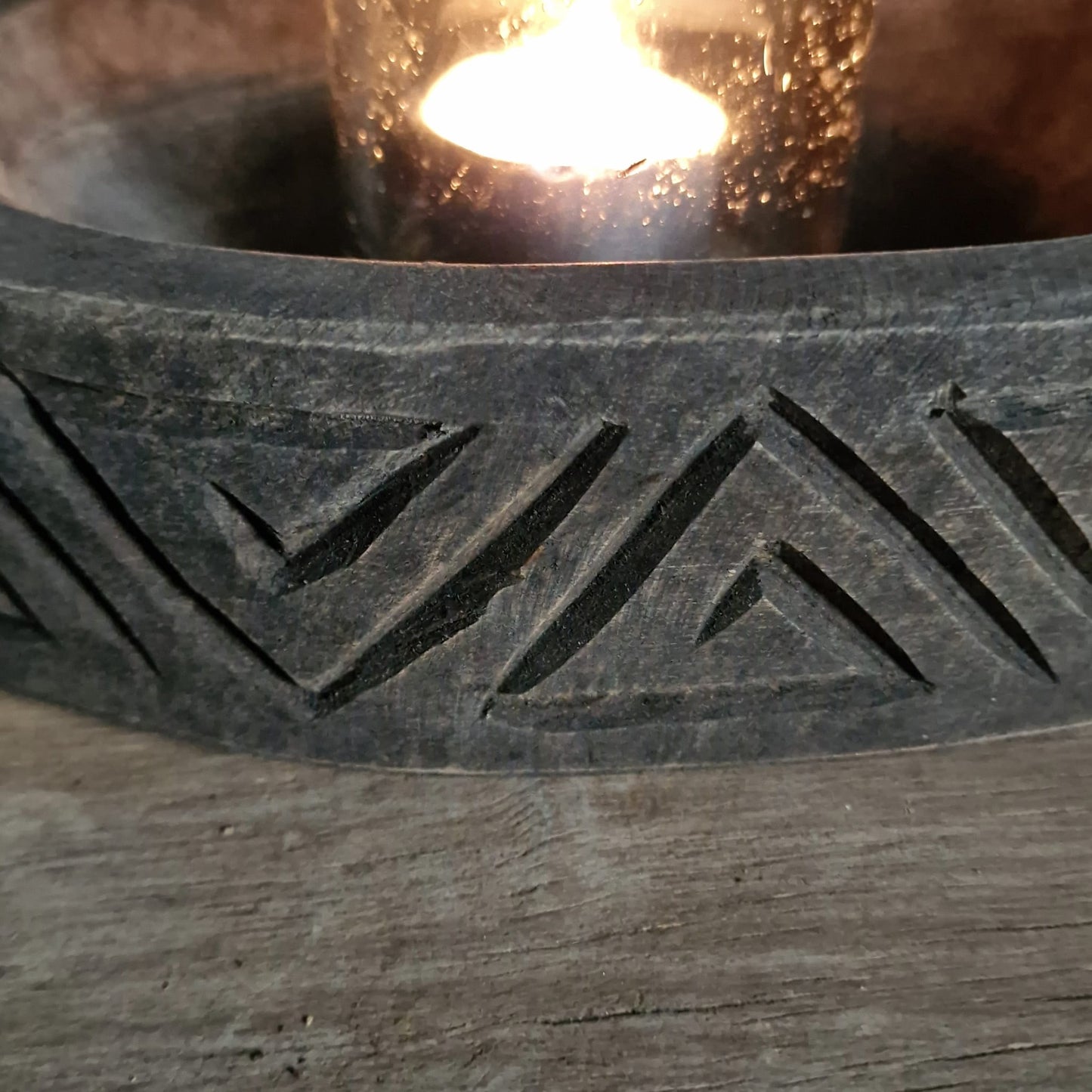 Ovaal Schaaltje Carved