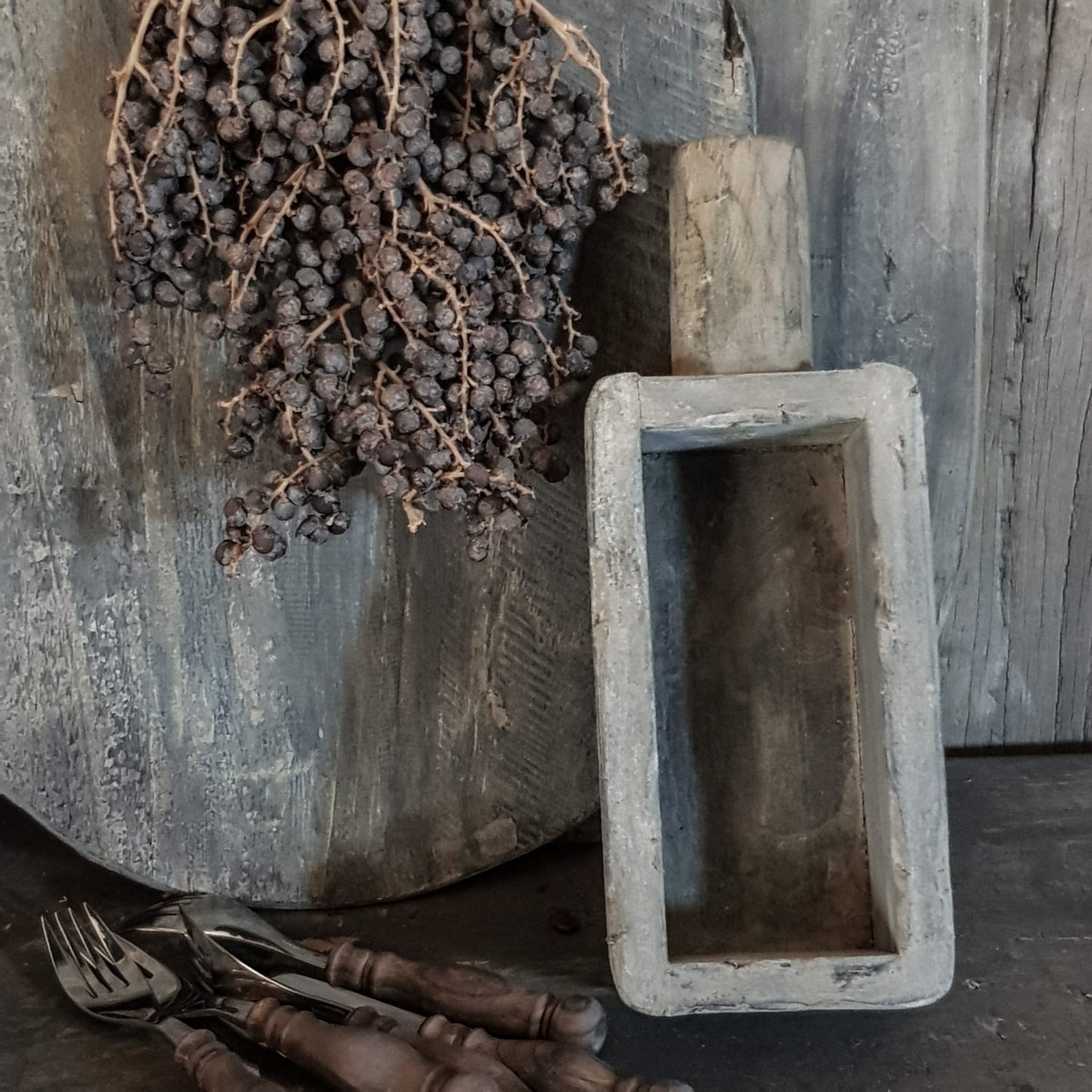 Vergrijsd Houten Bakje