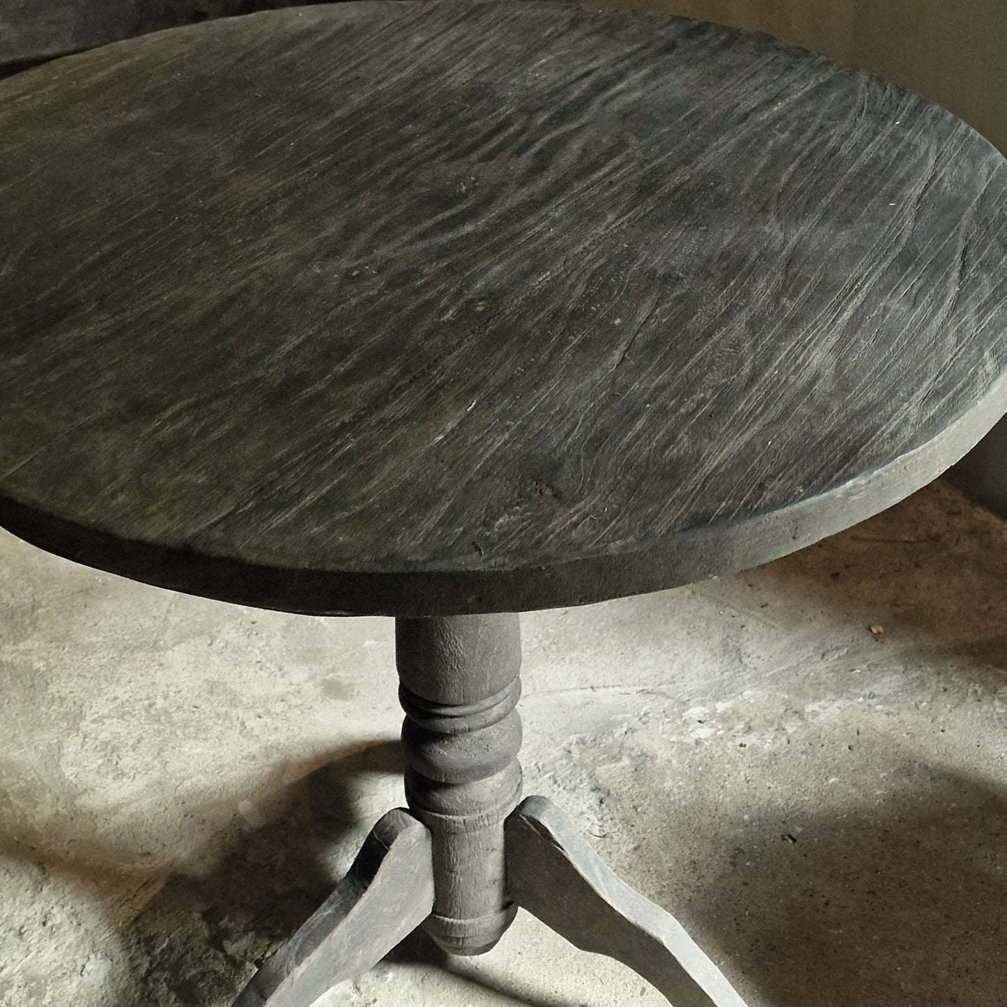 Wijntafel Old Barn (Ø80 cm)