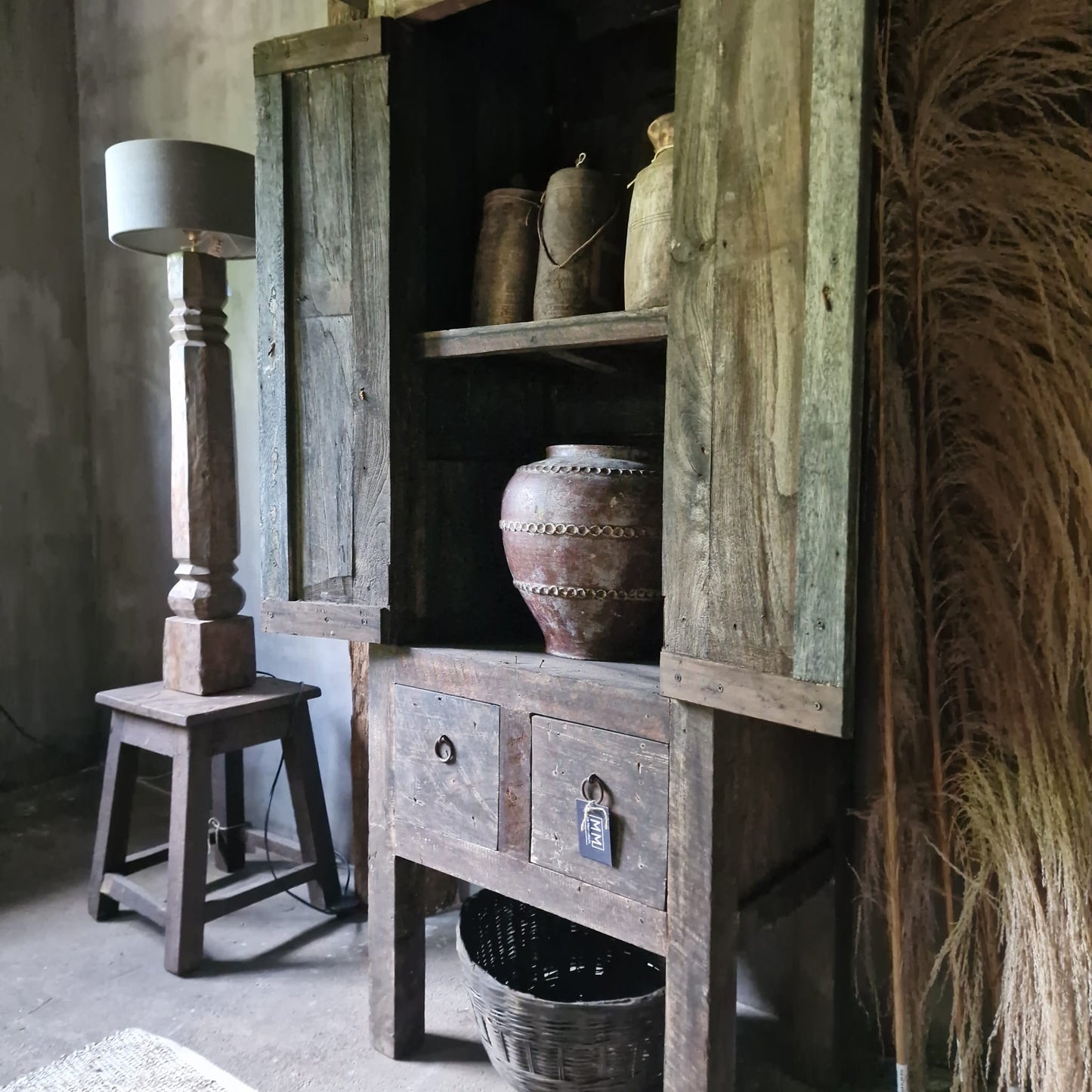 Kast van Driftwood