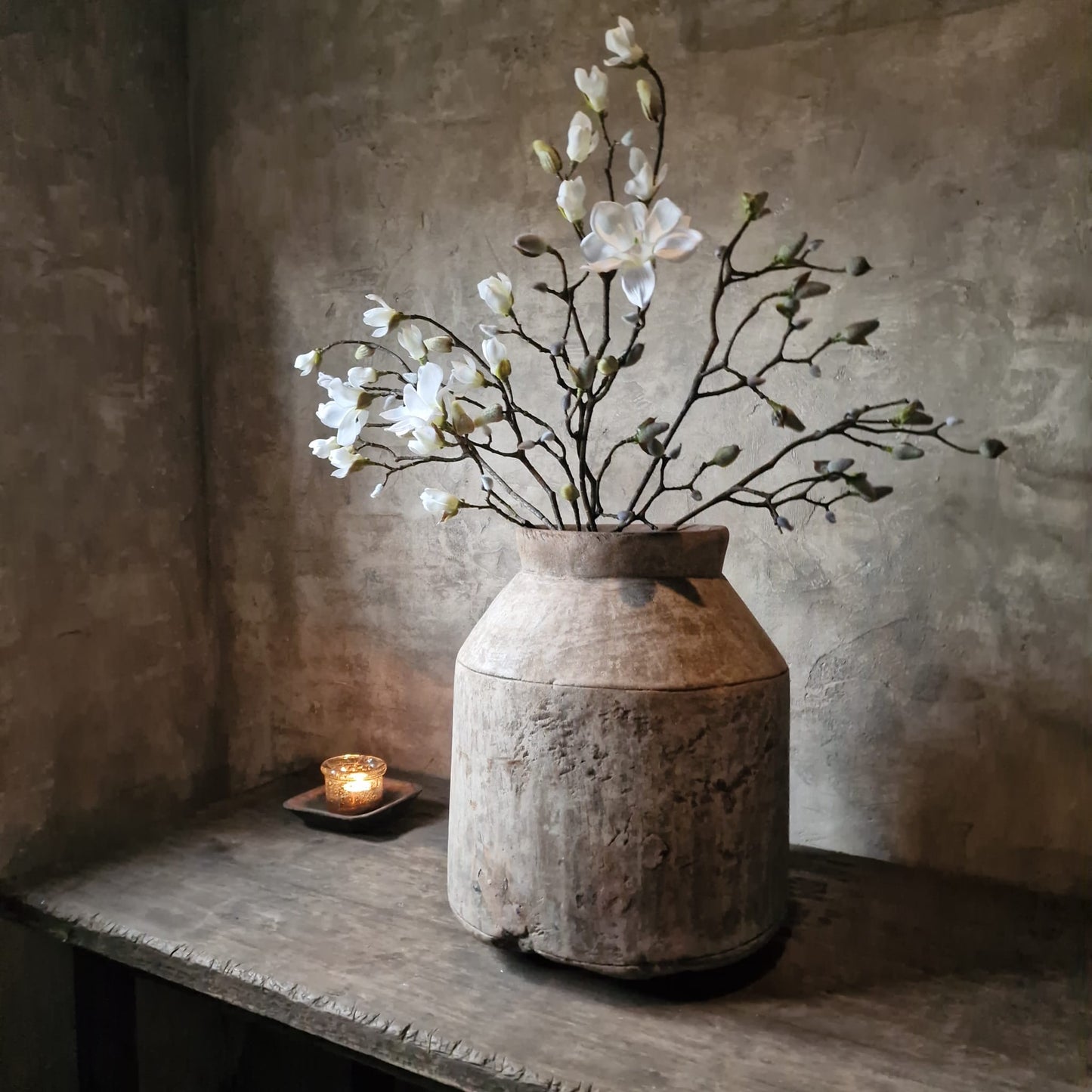 Kunsttak Magnolia in Bloei