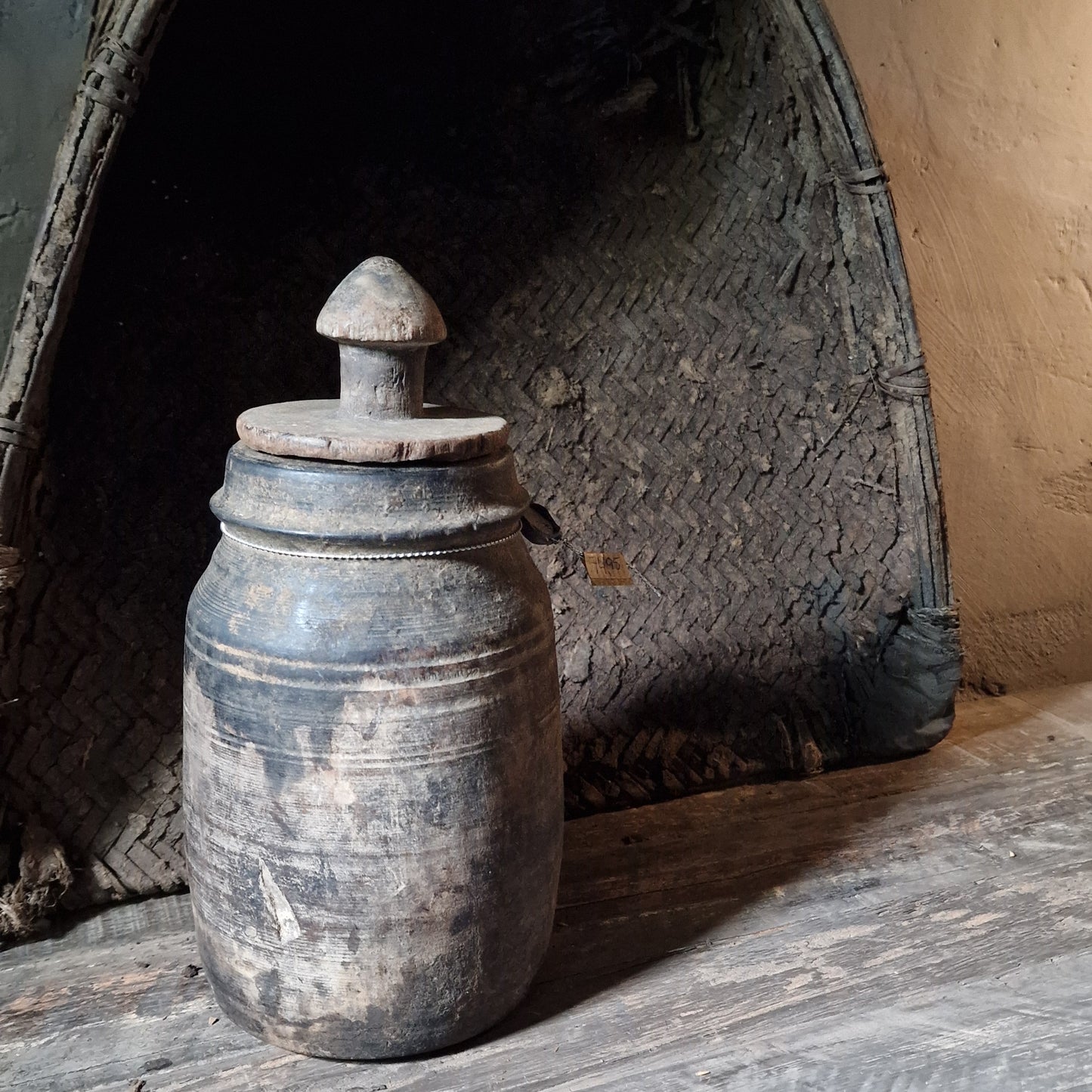 Nepalese pot met deksel HOFFZINTERIOR