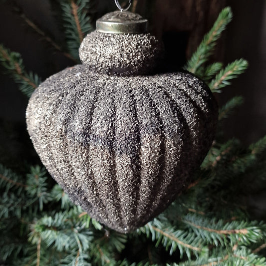 Kerstbal Grof bewerkt