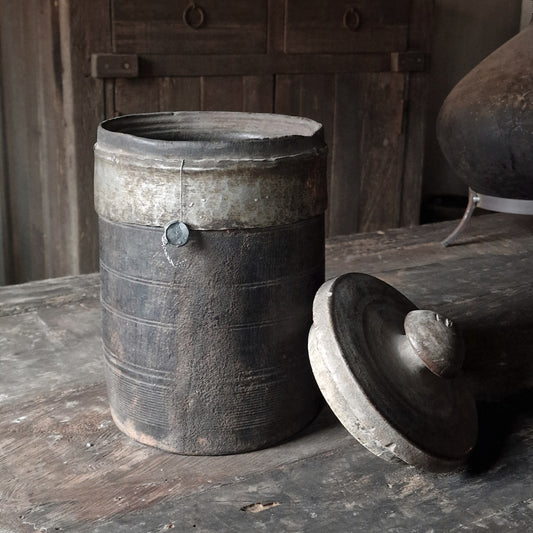 Nepalese Pot HOFFZ INTERIOR