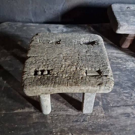 Houten Vensterbank Krukje #2