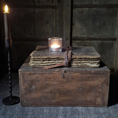 Oud Authentiek Kistje MM SELECTED