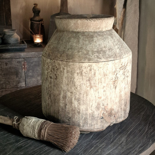 Houten Naga Pot