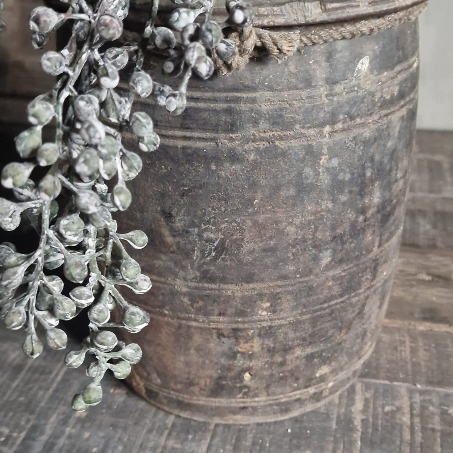 Nepalese Houten Pot met Deksel #1