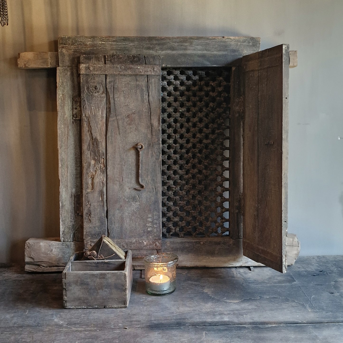 Authentiek Indiaas houten raamluik MM SELECTED