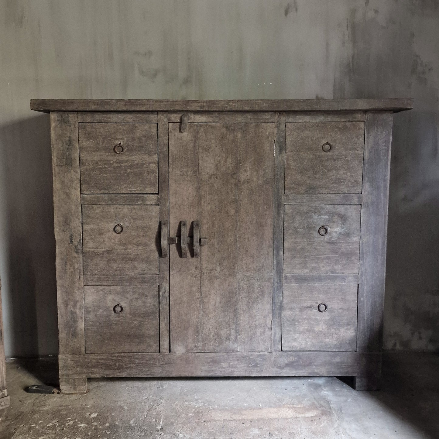 Laden Dressoir Old Barn