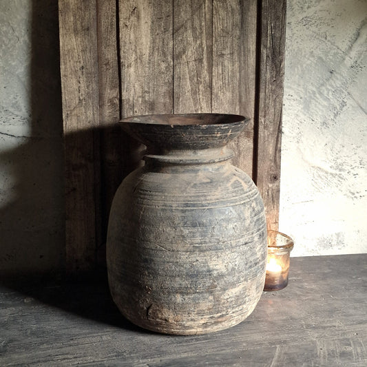 Nepalese Pot Vergrijsd
