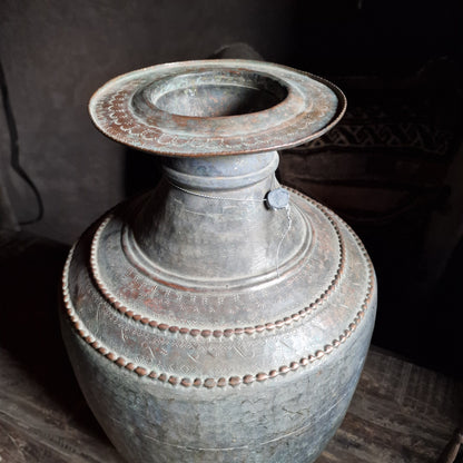 Antieke Indiase waterkruik HOFFZ INTERIOR