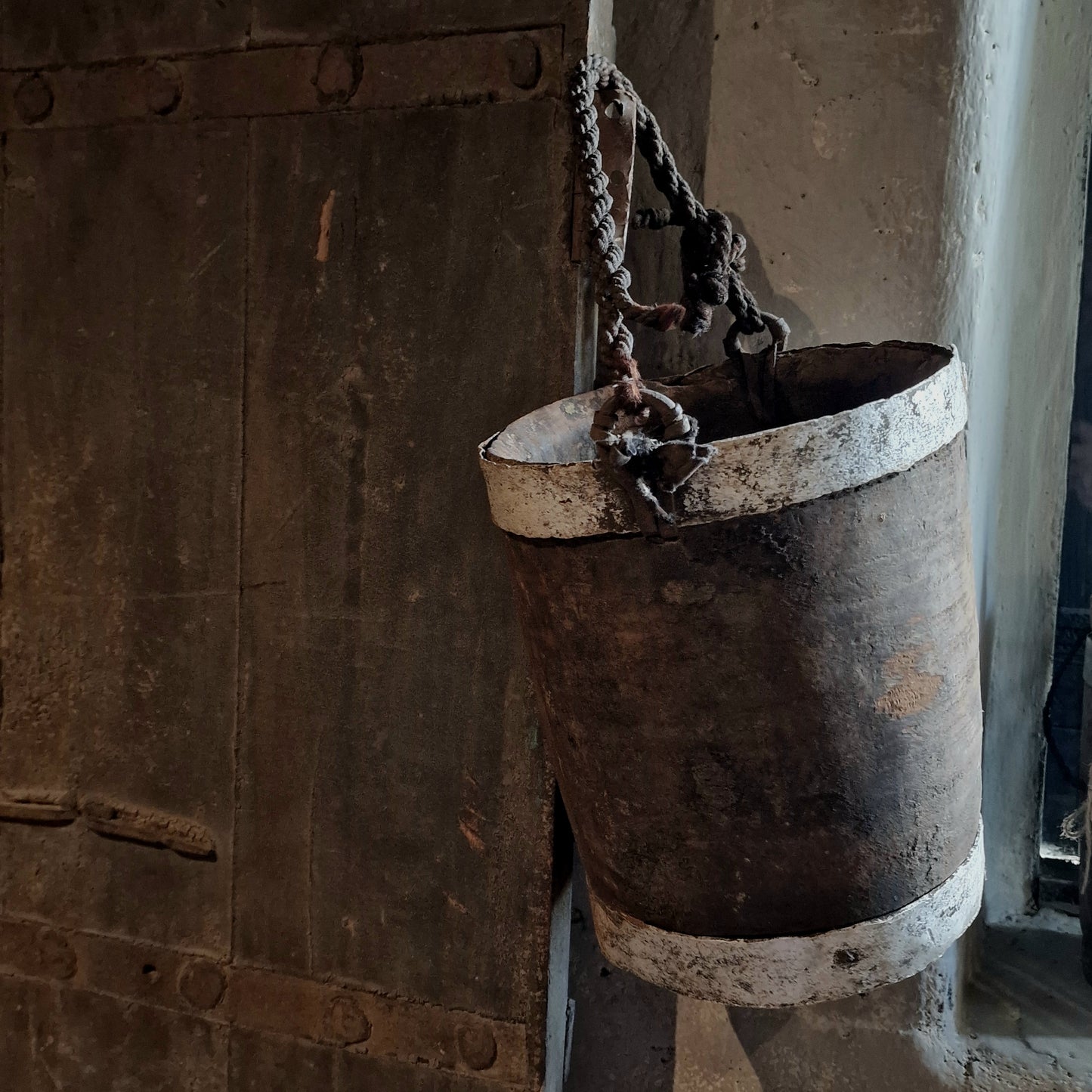 Nepalese Pot MM SELECTED