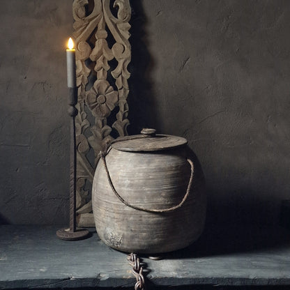 Nepalese Bolpot met Deksel