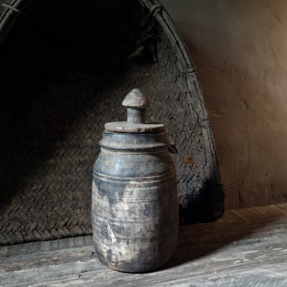 Nepalese pot met deksel HOFFZINTERIOR