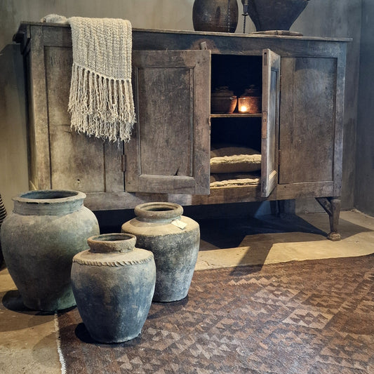 Antieke Kast HOFFZ INTERIOR