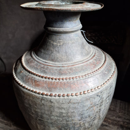 Antieke Indiase waterkruik HOFFZ INTERIOR