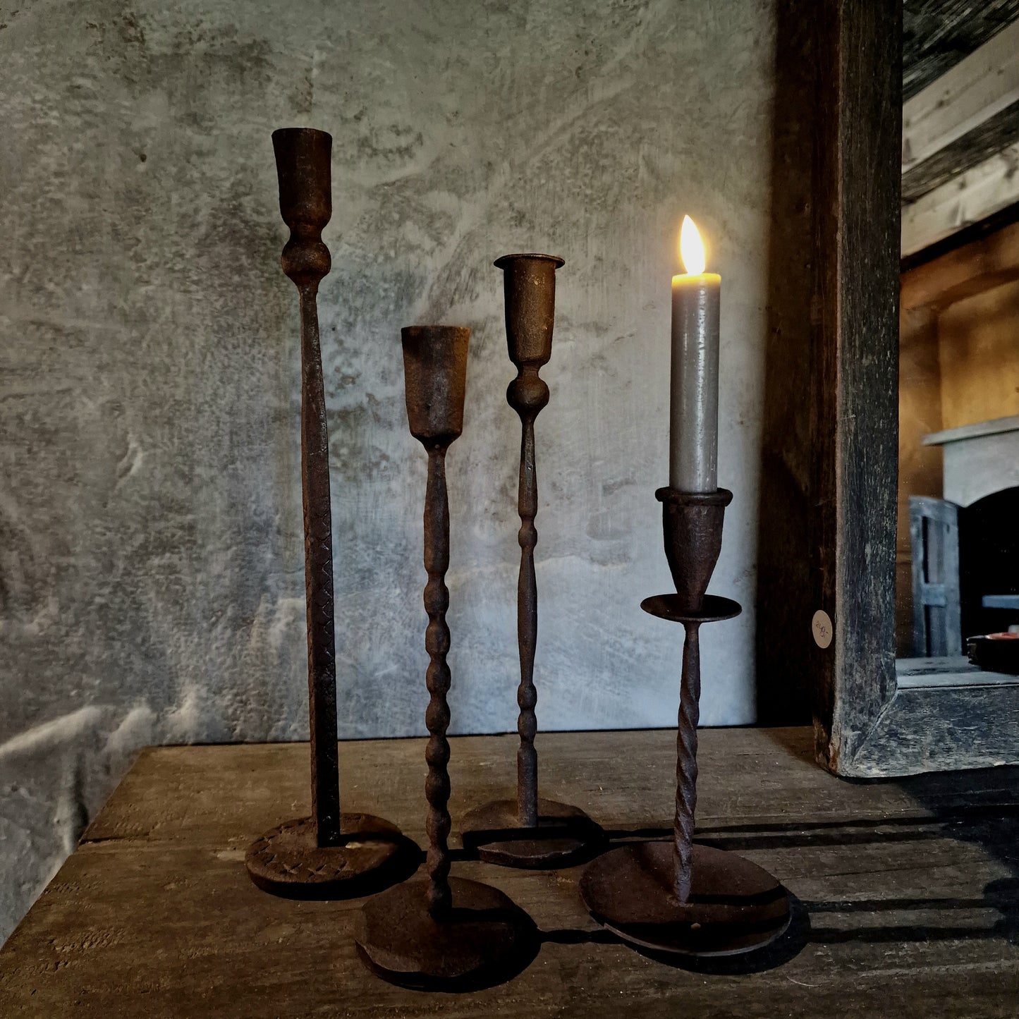 Dusk metalen kandelaar Cross HOFFZ