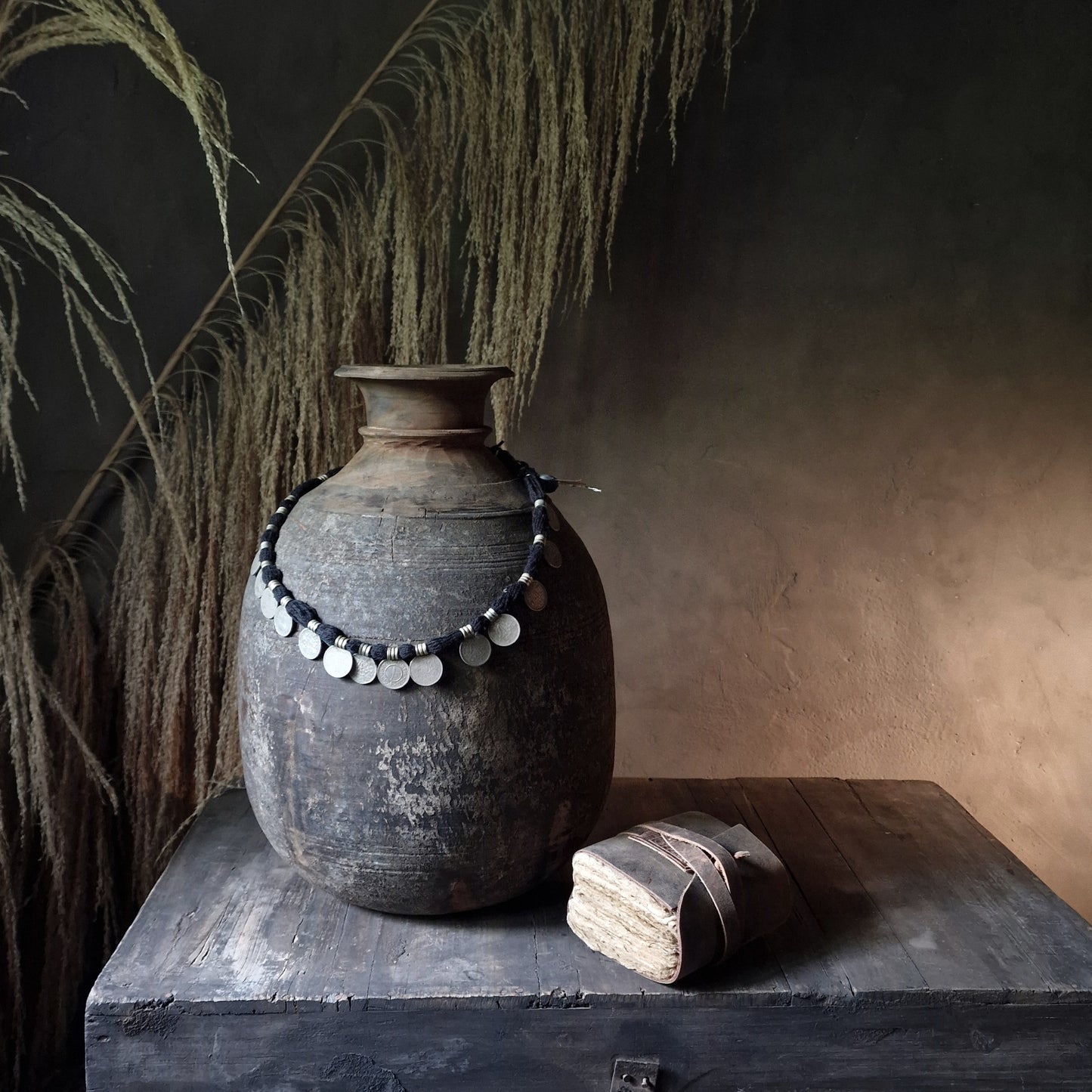 Houten Nepalese Kruik MM SELECTED