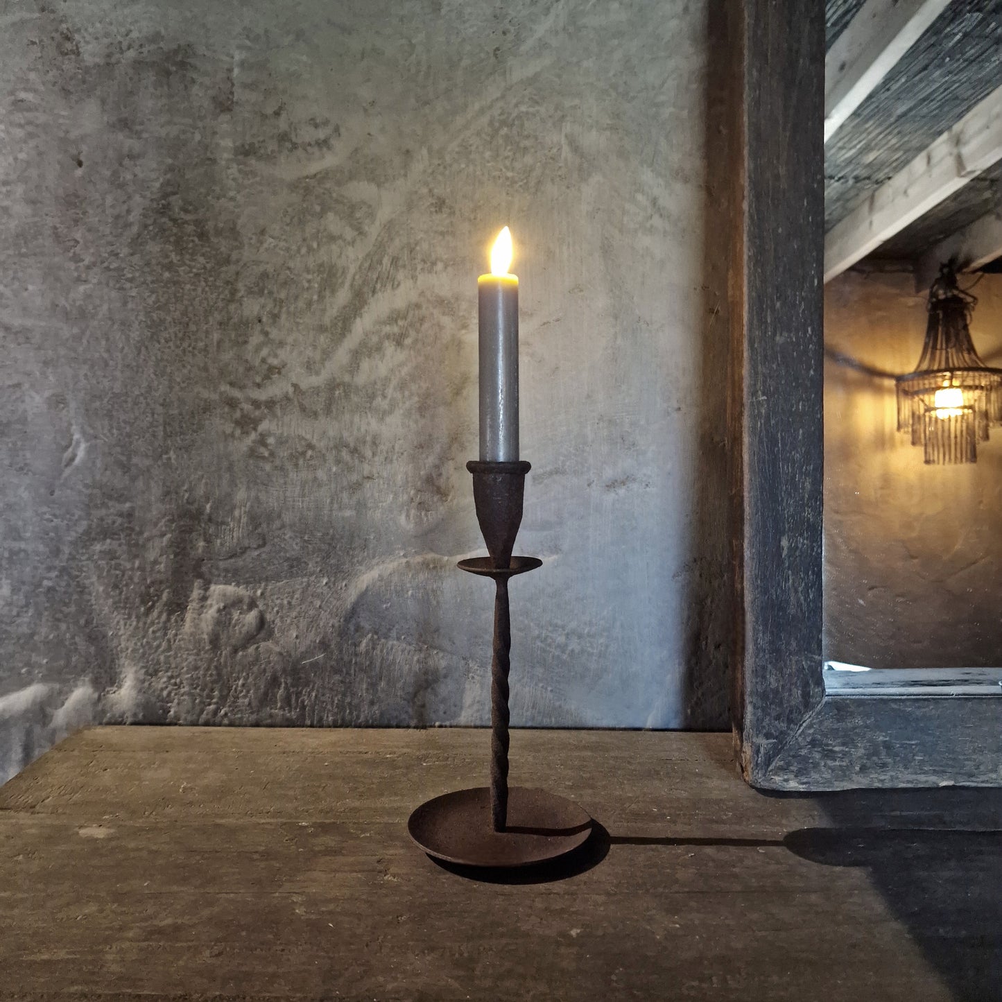 Dusk Metalen Kandelaar Twist HOFFZ